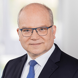  Norbert Heuser